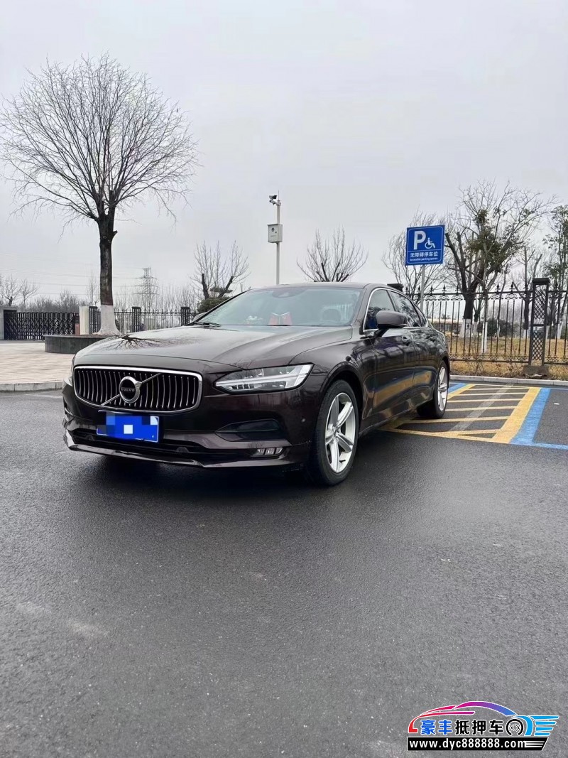 17年沃尔沃S90轿车抵押车出售