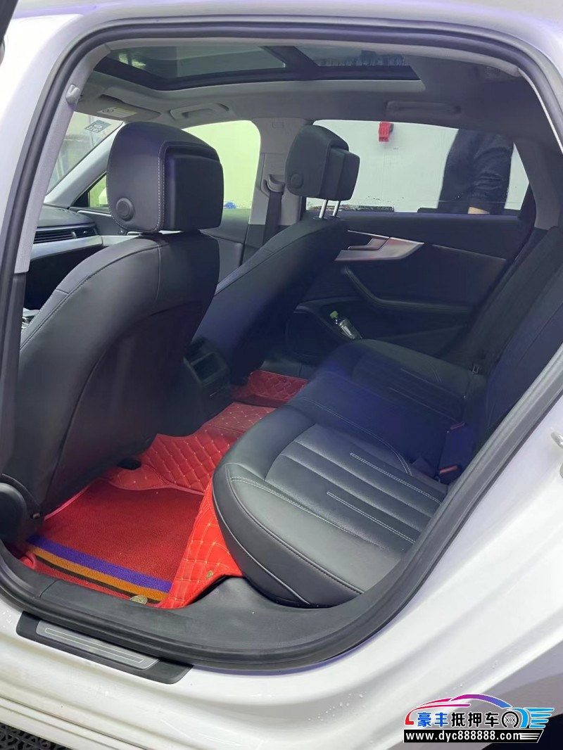 20年奥迪A4轿车抵押车出售