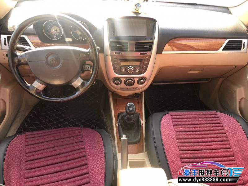 12年别克凯越轿车抵押车出售