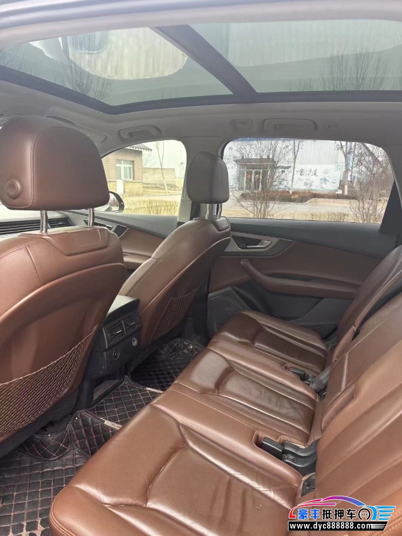 17年奥迪Q7SUV抵押车出售