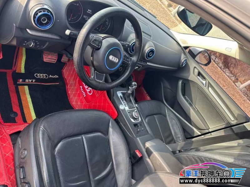 15年奥迪A3轿车抵押车出售