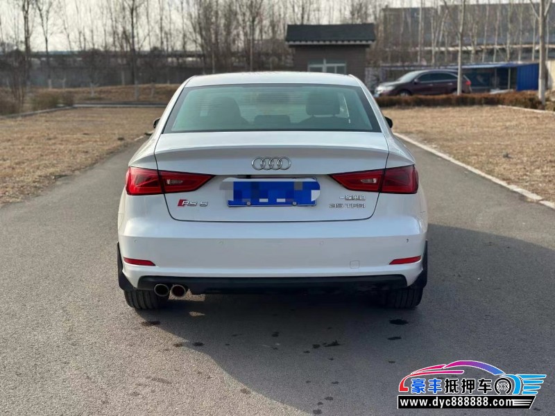 15年奥迪A3轿车抵押车出售