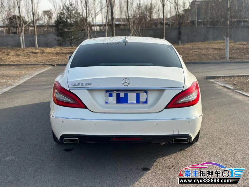 12年奔驰CL级轿车抵押车出售