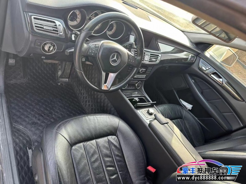 12年奔驰CL级轿车抵押车出售