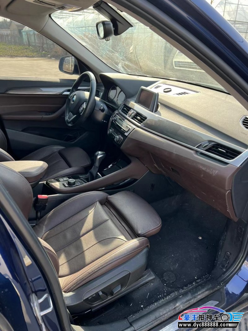 19年宝马X1轿车抵押车出售