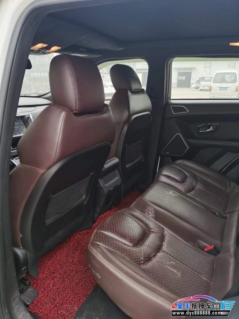 15年陆风X7SUV抵押车出售