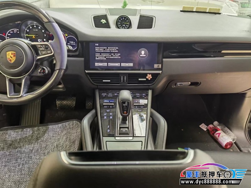 22年保时捷卡宴SUV抵押车出售