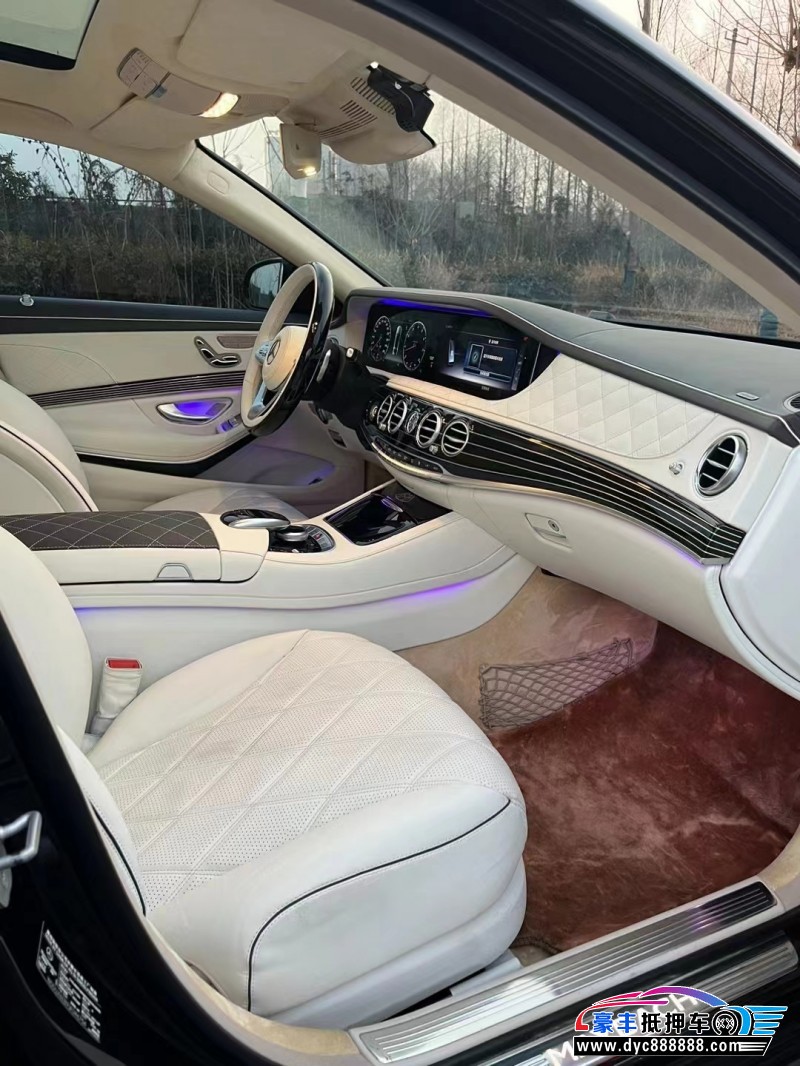 18年奔驰S级轿车抵押车出售