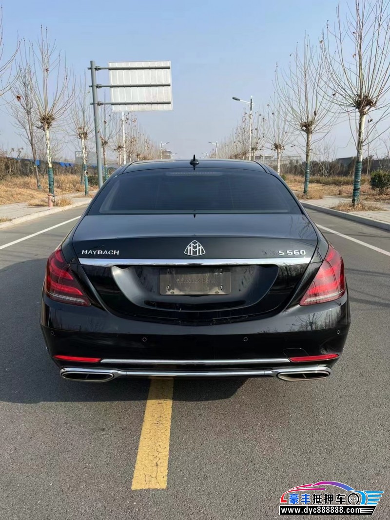 18年奔驰S级轿车抵押车出售