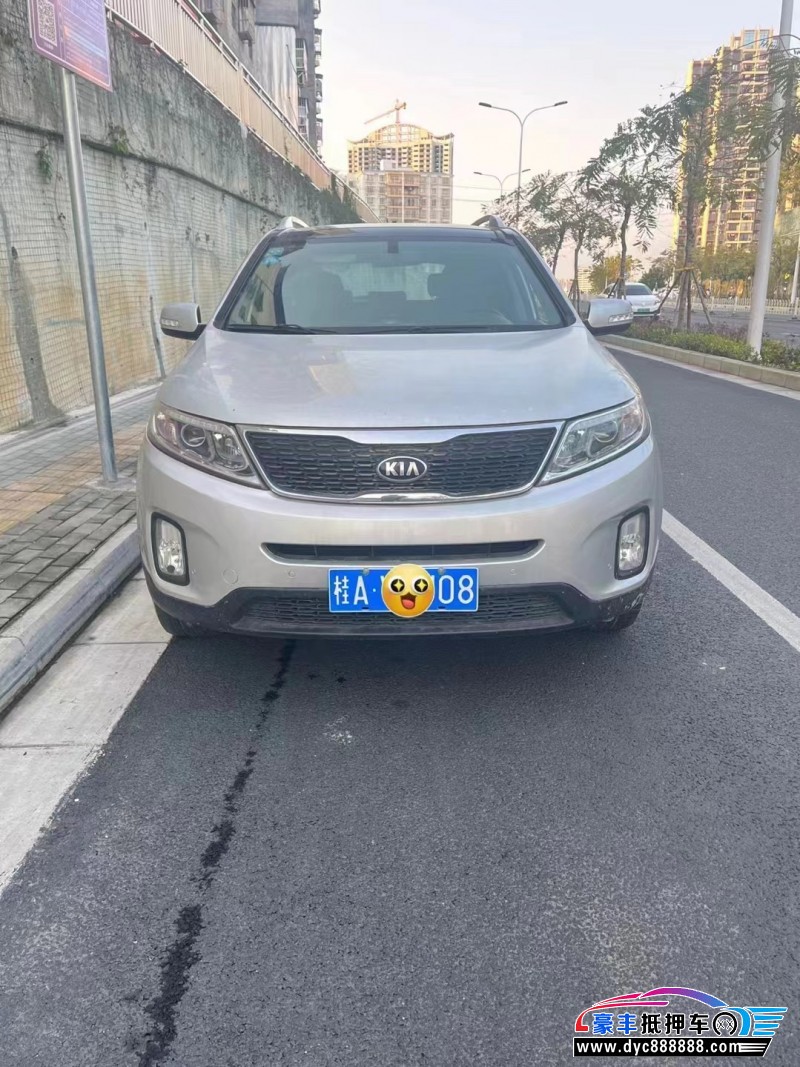 13年起亚索兰托SUV抵押车出售