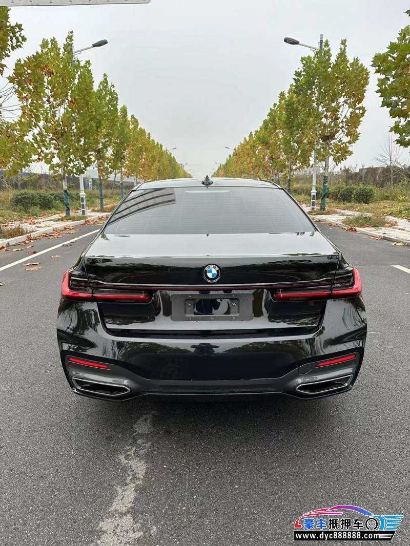 21年宝马7系轿车抵押车出售