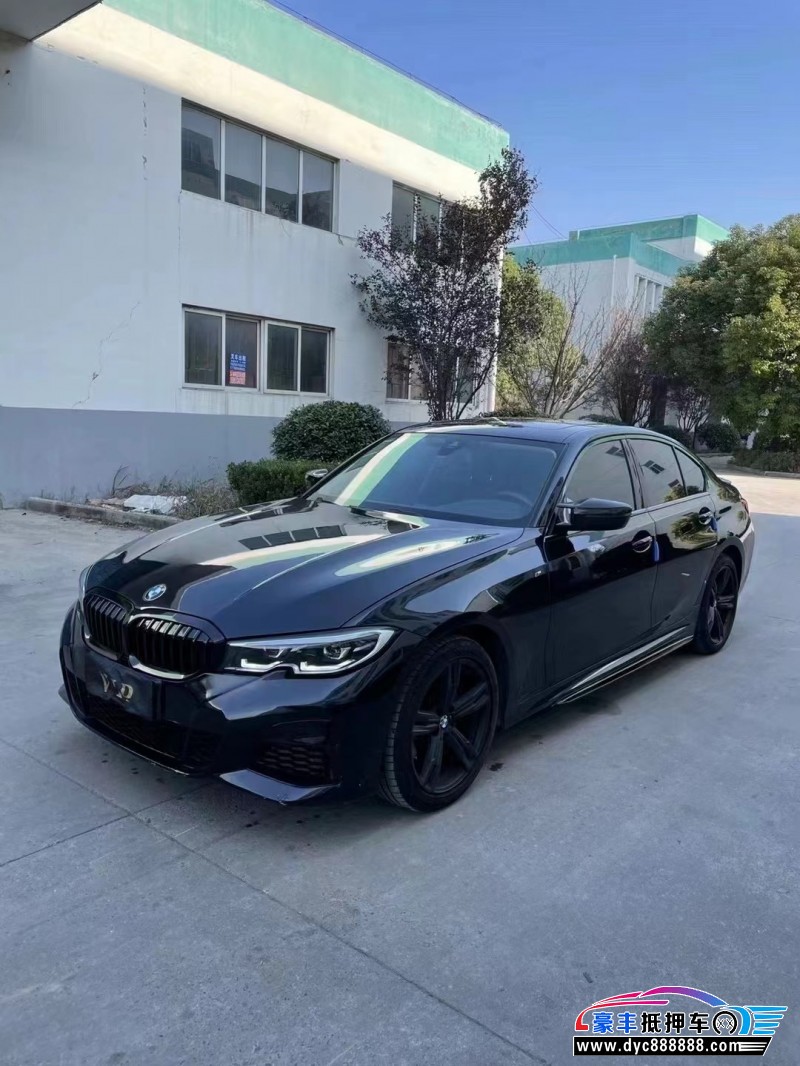 21年宝马3系轿车抵押车出售