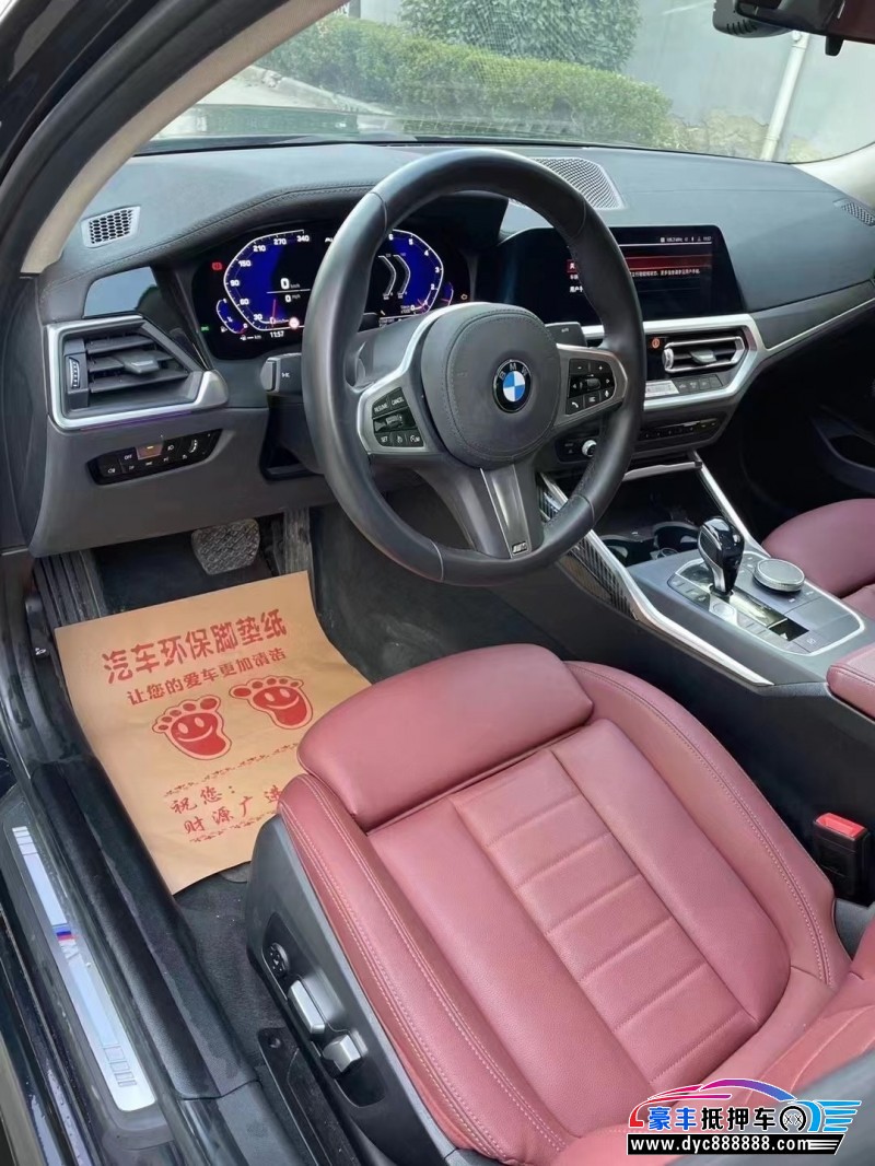 21年宝马3系轿车抵押车出售