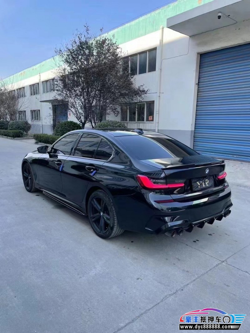 21年宝马3系轿车抵押车出售