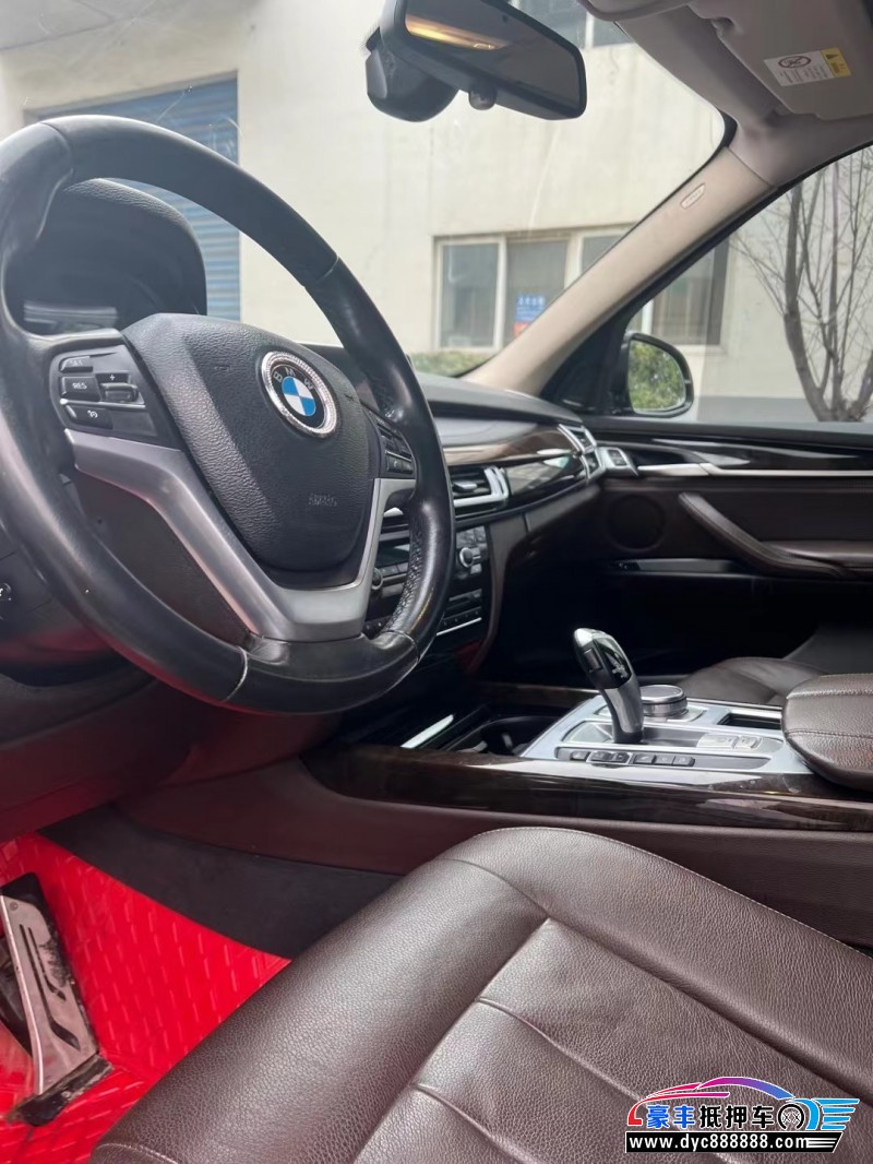 18年宝马X5SUV抵押车出售