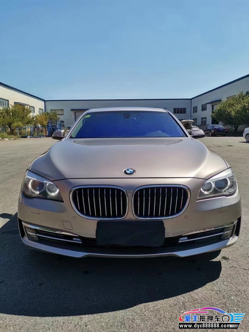 15年宝马7系轿车抵押车出售