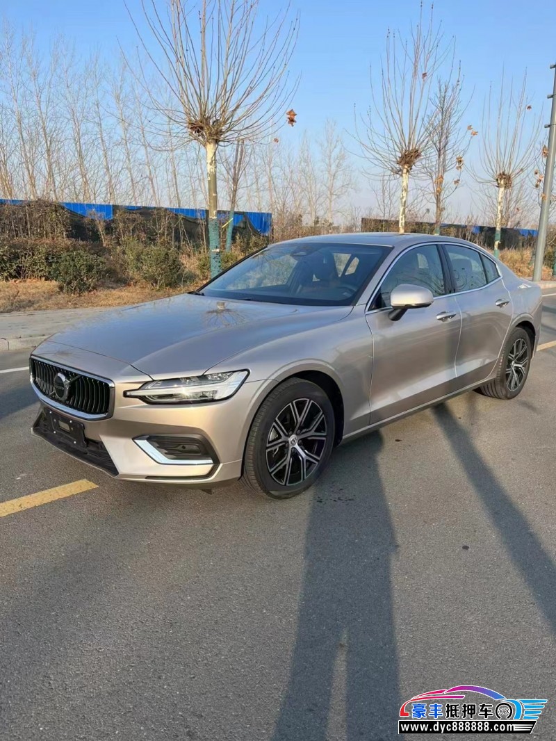 22年沃尔沃S60轿车抵押车出售