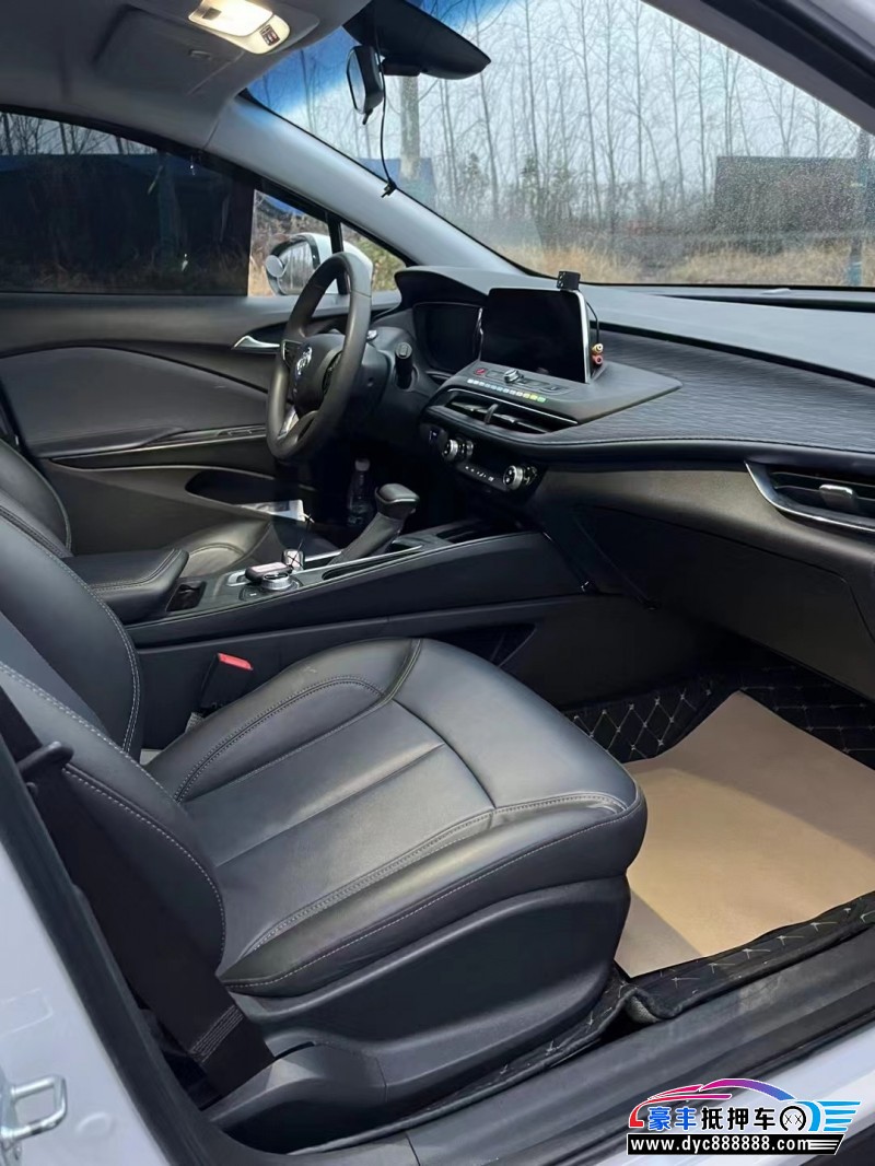 21年别克微蓝轿车抵押车出售