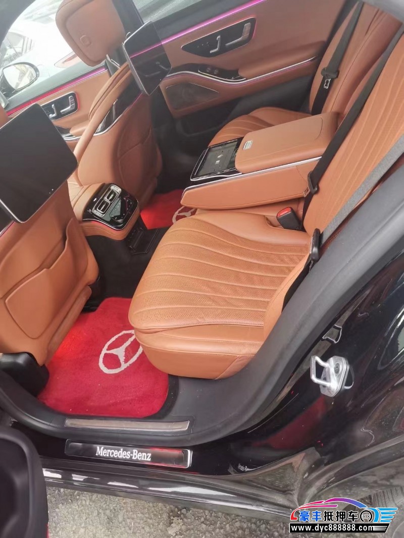 21年奔驰S轿车抵押车出售