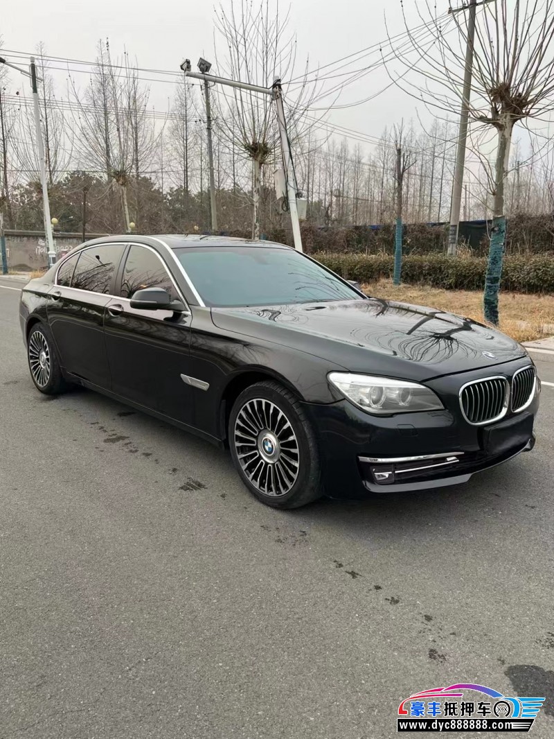 13年宝马7系轿车抵押车出售