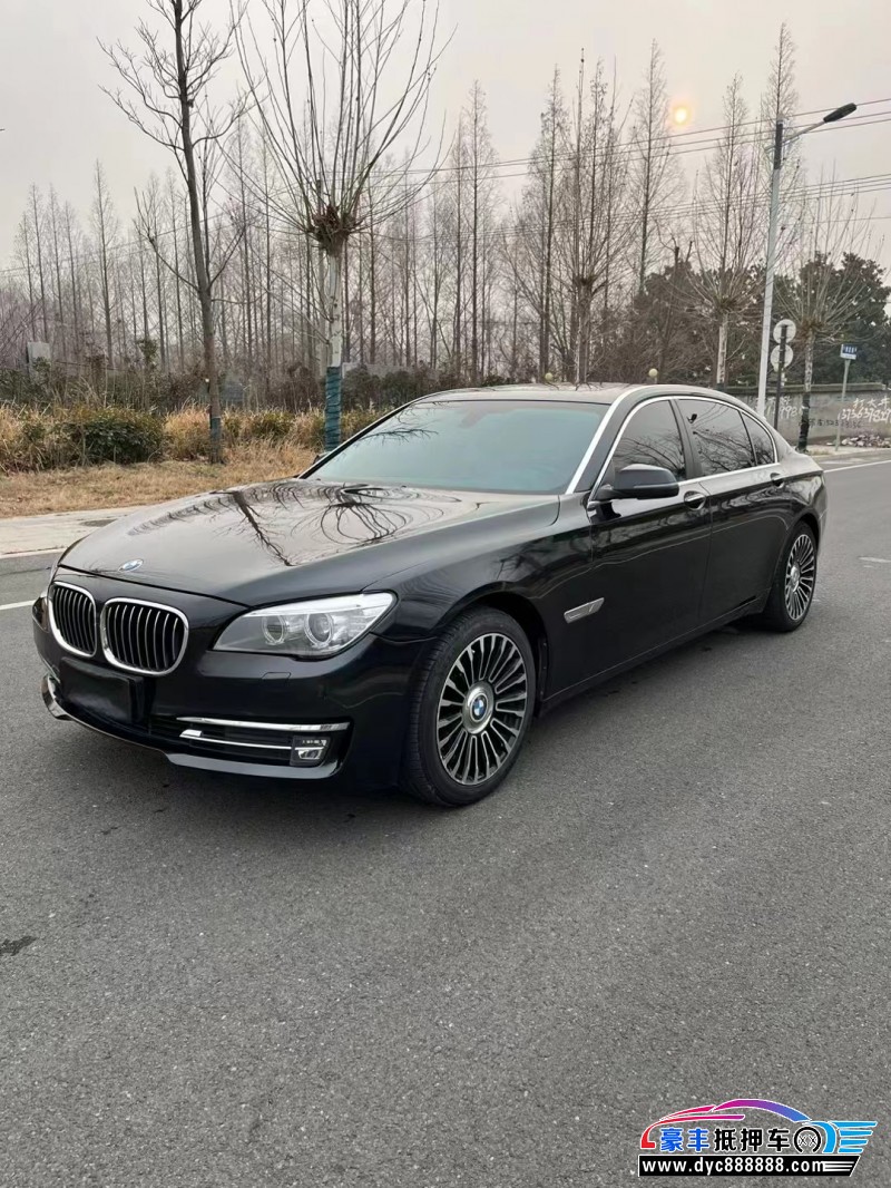13年宝马7系轿车抵押车出售