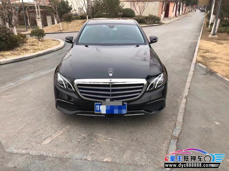 20年奔驰E轿车抵押车出售