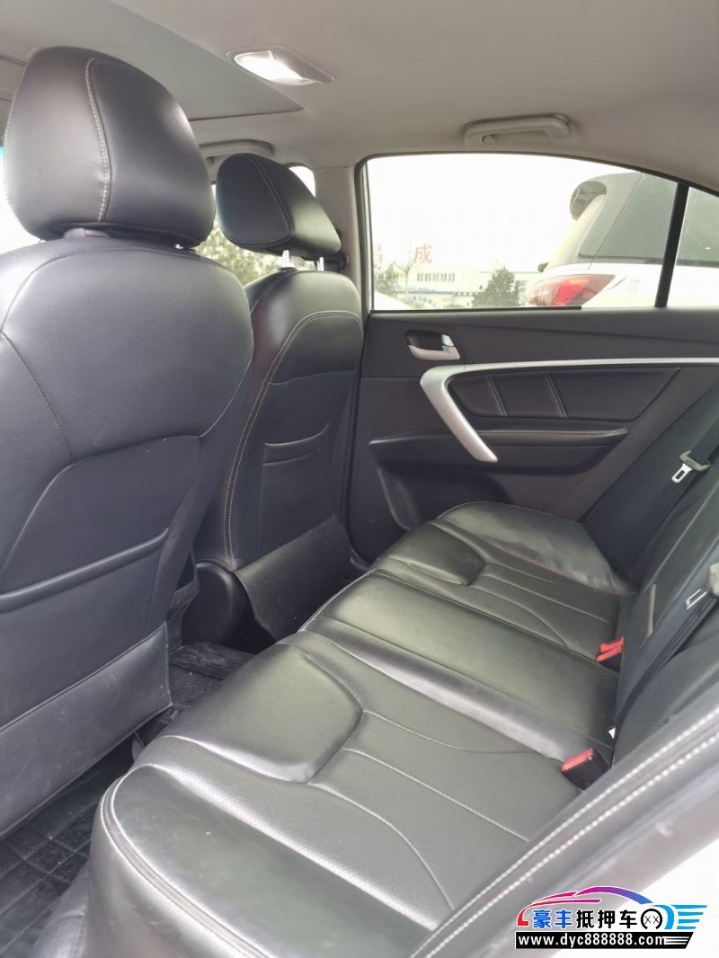 16年吉利帝豪轿车抵押车出售