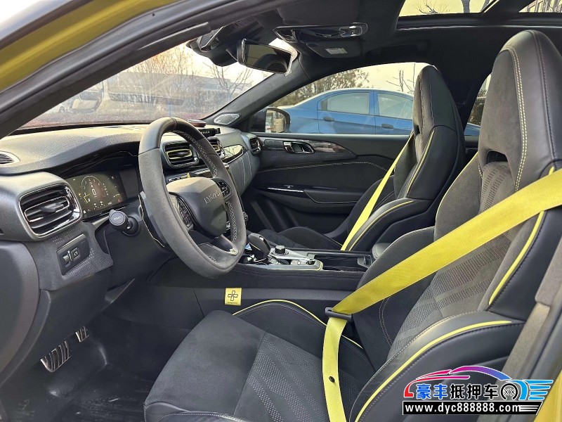 21年领克03轿车抵押车出售