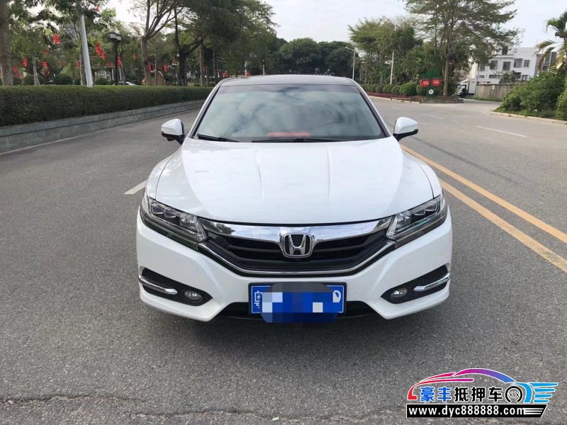 18年本田思铂睿轿车抵押车出售