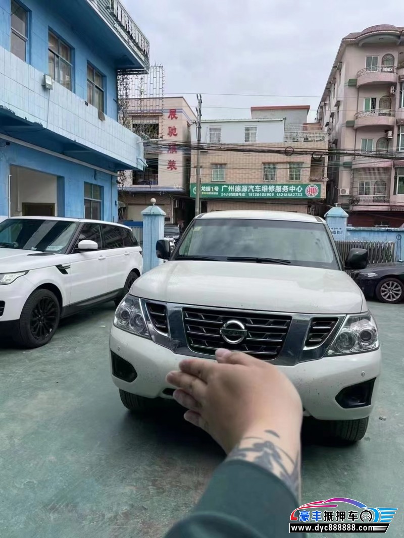 17年日产途乐SUV抵押车出售