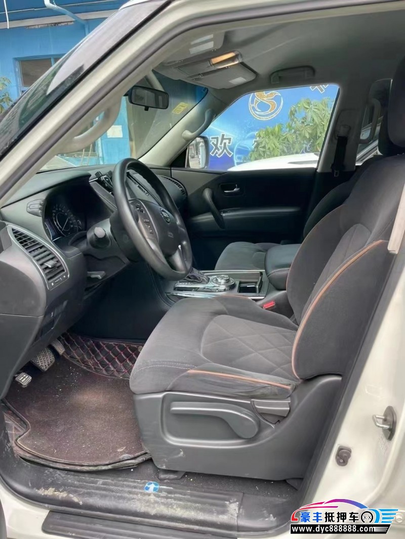 17年日产途乐SUV抵押车出售