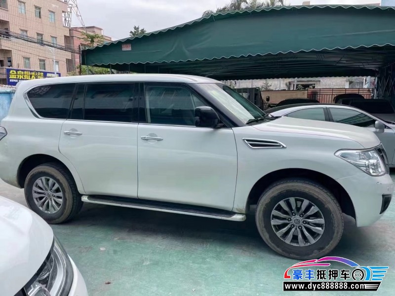 17年日产途乐SUV抵押车出售