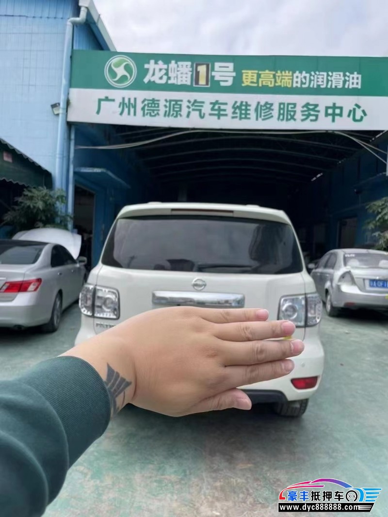 17年日产途乐SUV抵押车出售