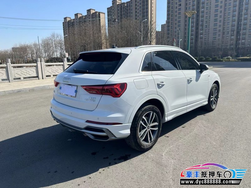 22年奥迪Q3轿车抵押车出售