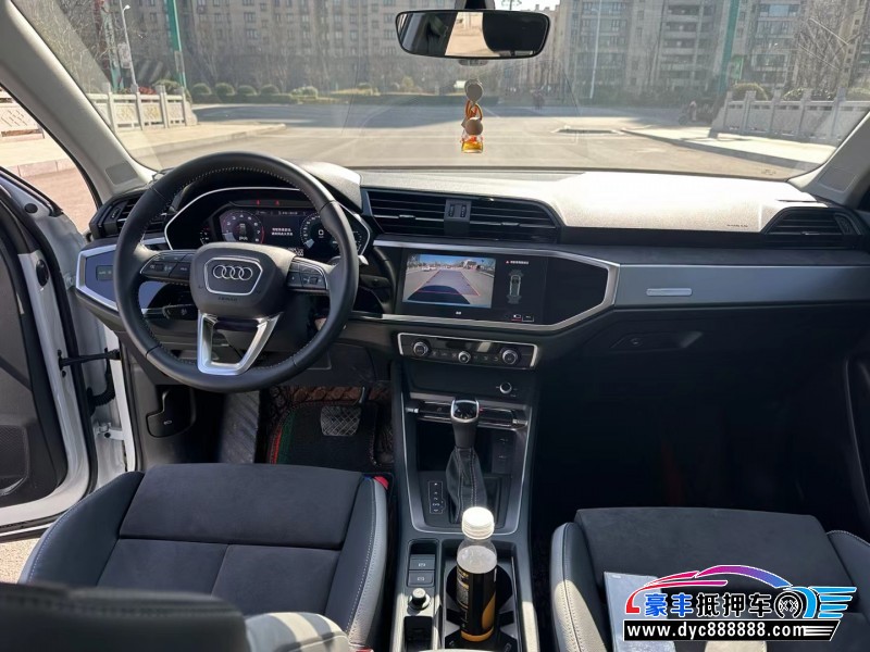 22年奥迪Q3轿车抵押车出售