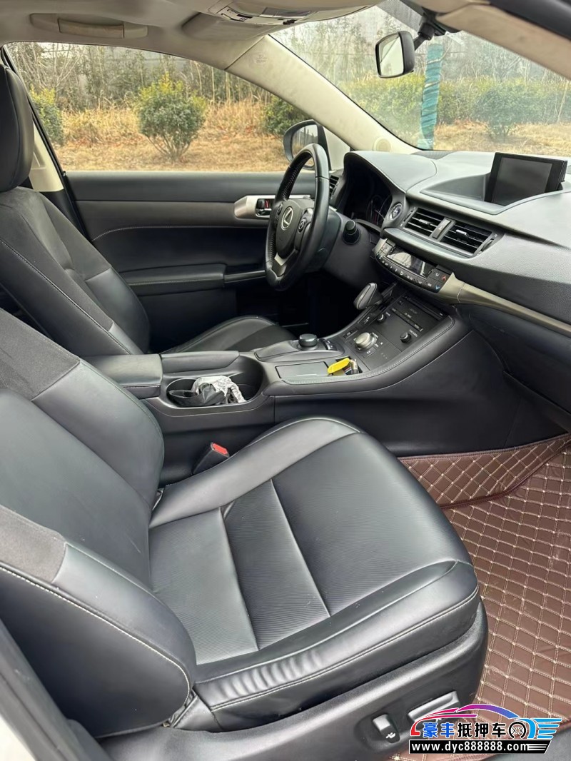 19年雷克萨斯CT轿车抵押车出售