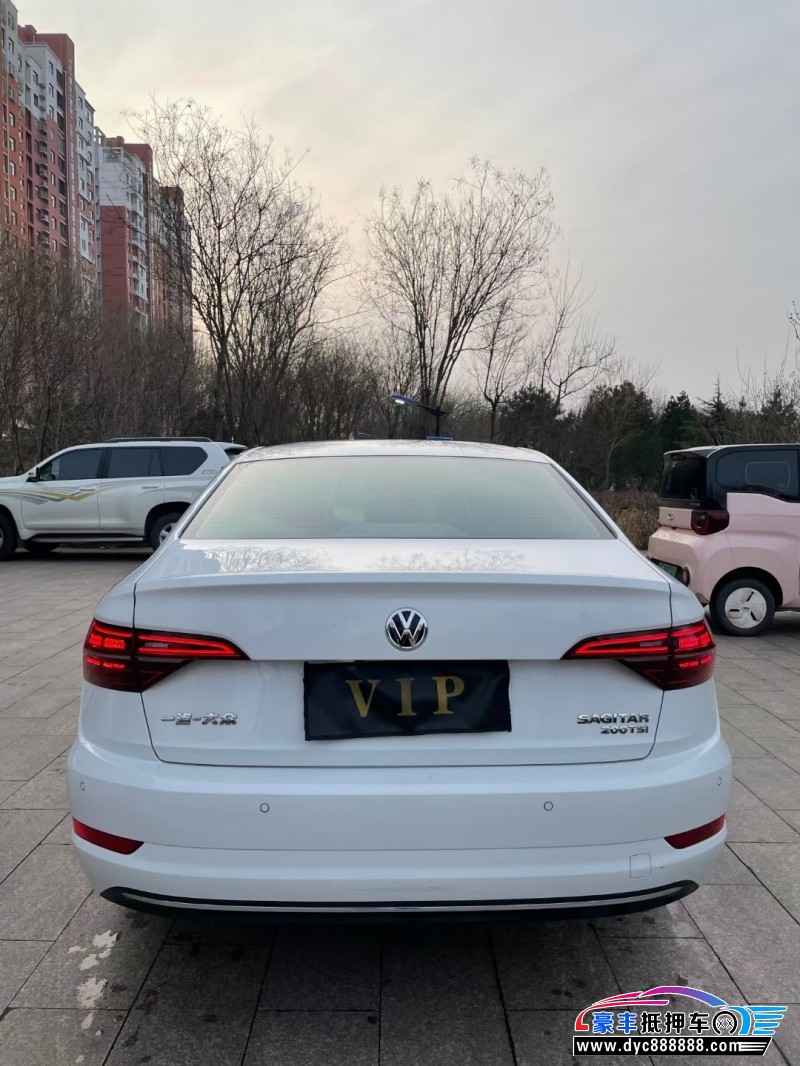 20年大众速腾轿车抵押车出售