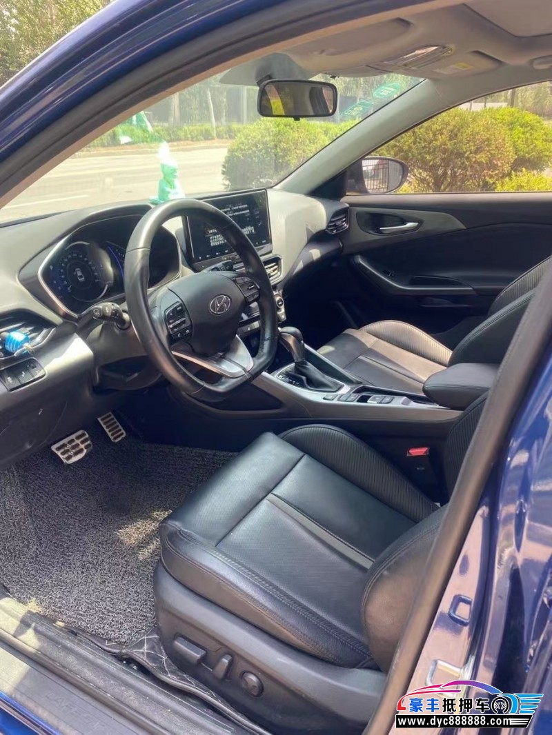 20年现代菲斯塔轿车抵押车出售