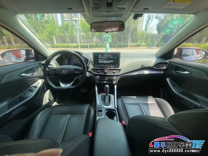 20年现代菲斯塔轿车抵押车出售