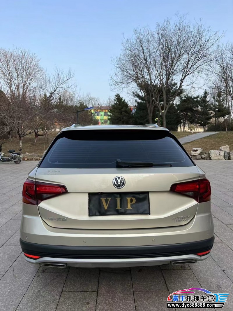 17年大众蔚领轿车抵押车出售