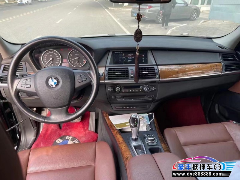 13年宝马X5SUV抵押车出售