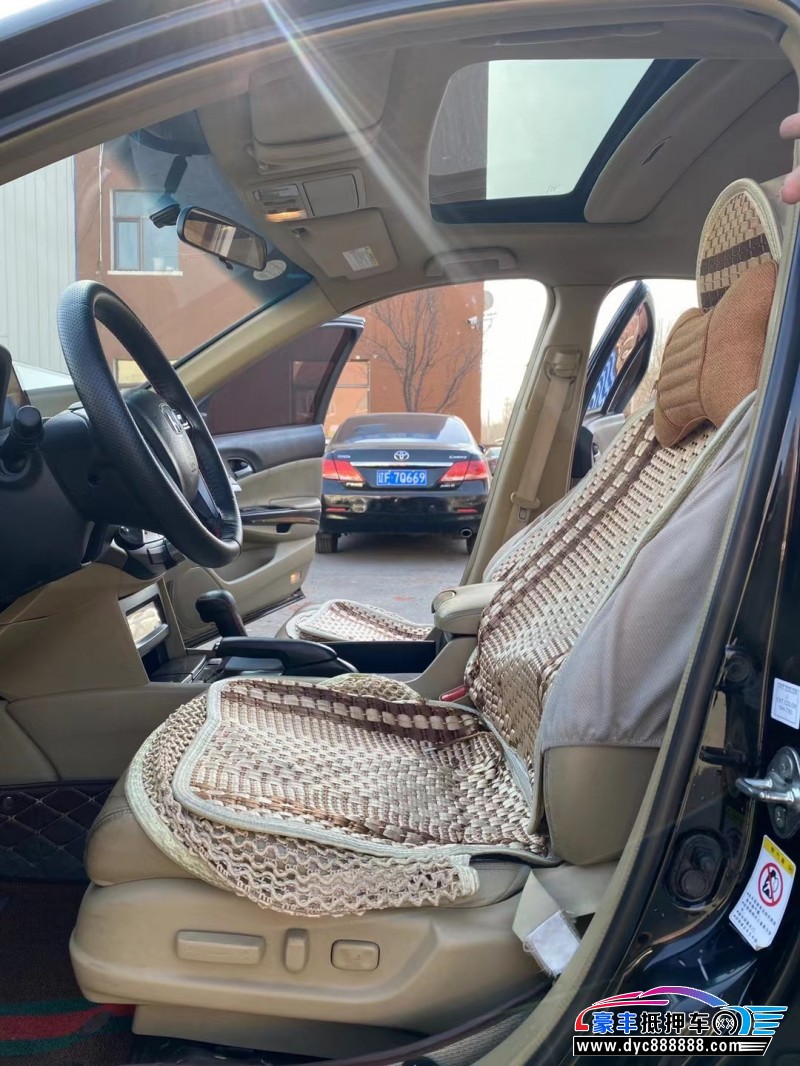 10年本田雅阁轿车抵押车出售