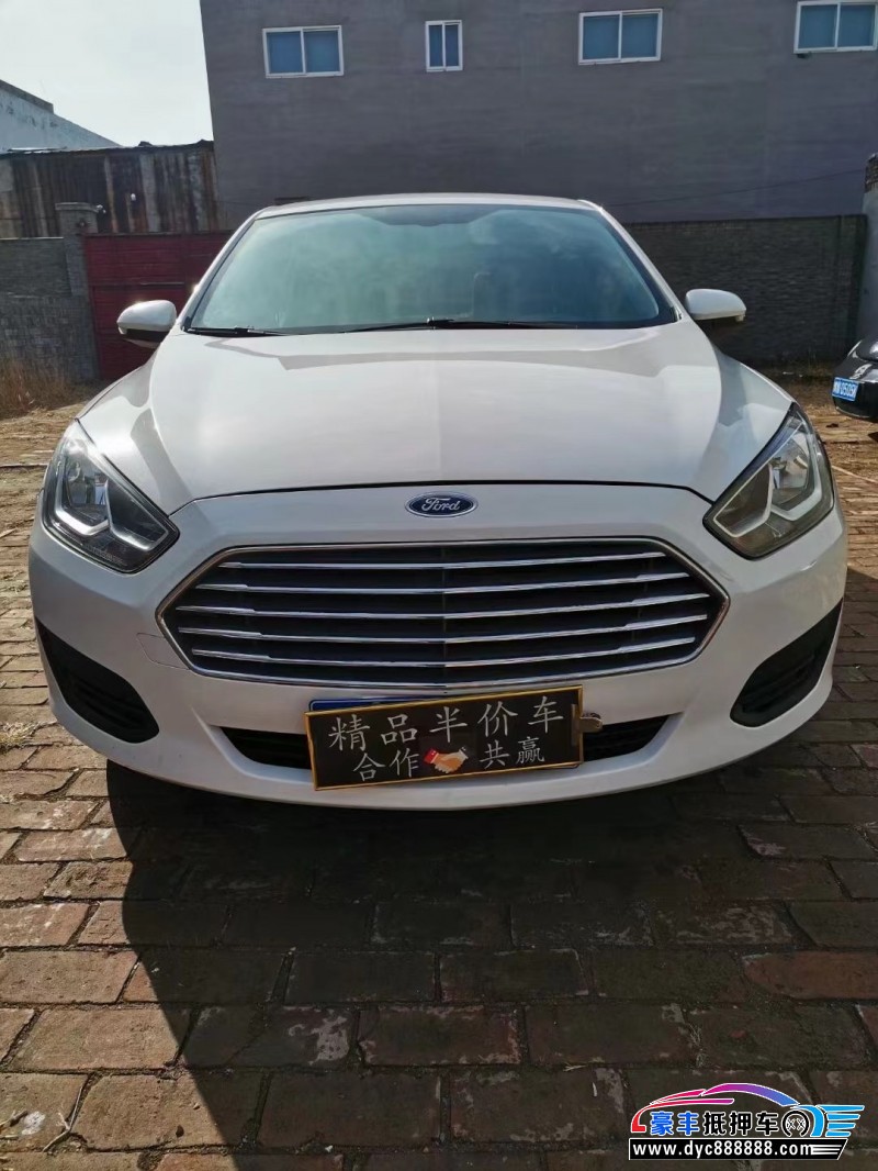 19年福特福睿斯轿车抵押车出售