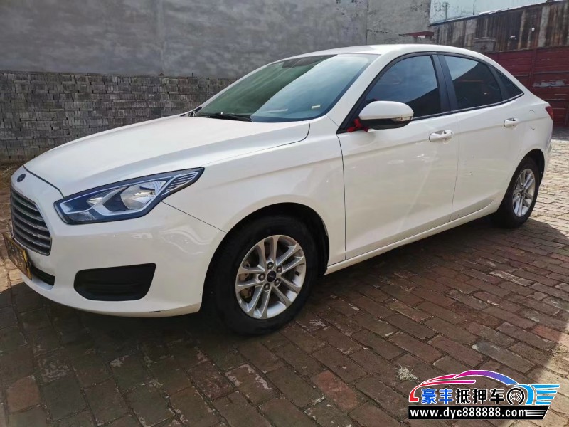 19年福特福睿斯轿车抵押车出售