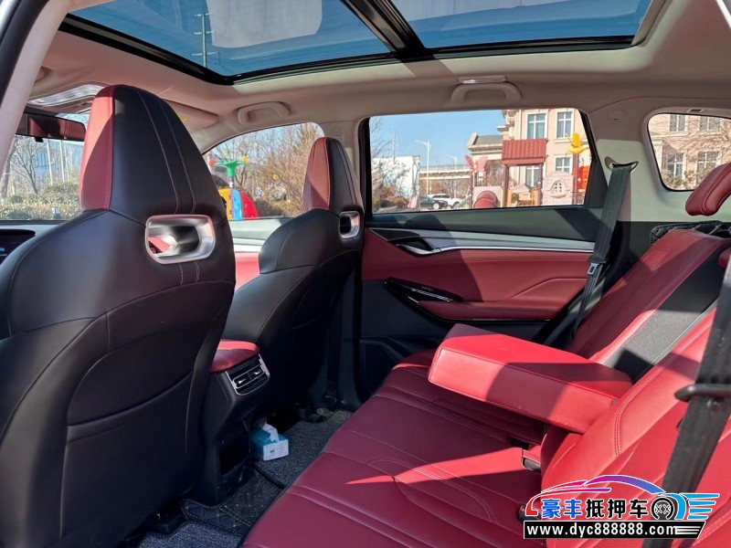 22年长安CS75轿车抵押车出售