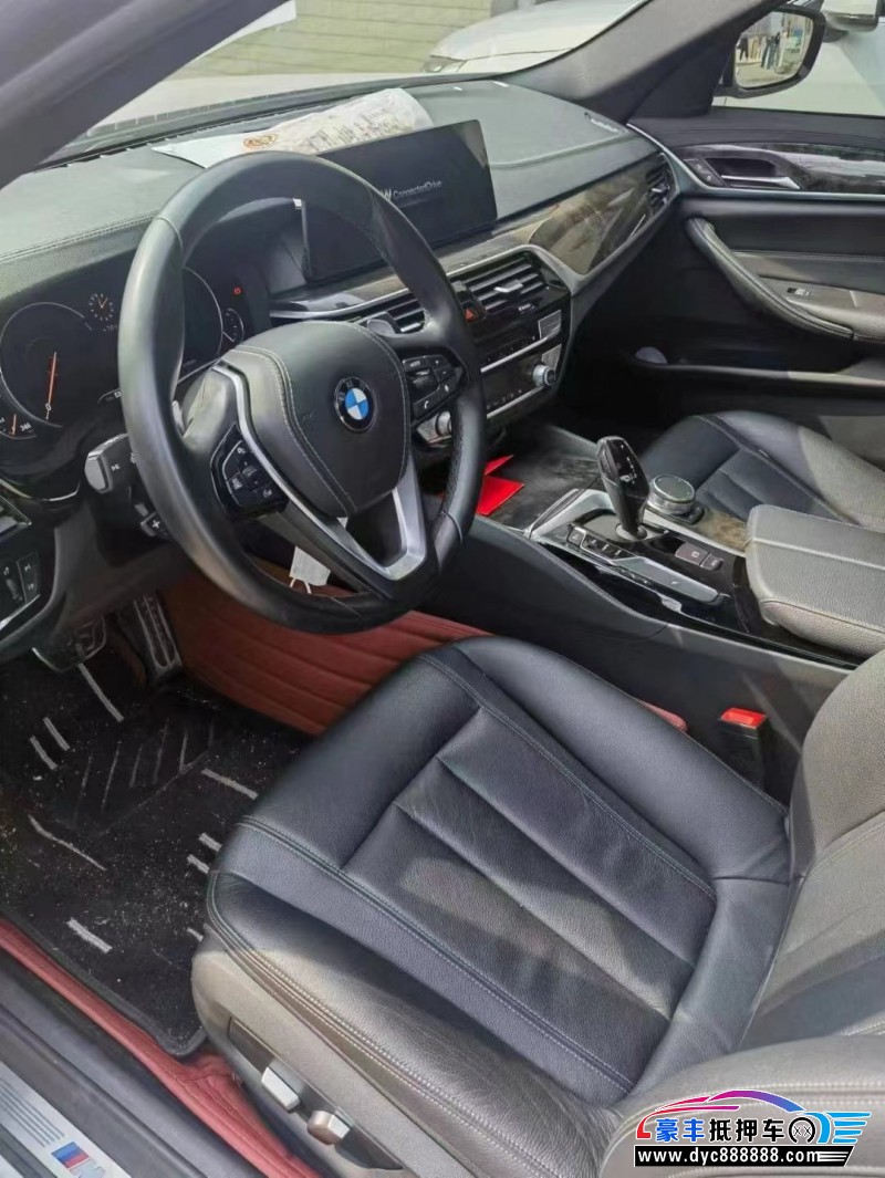 18年宝马5系SUV抵押车出售