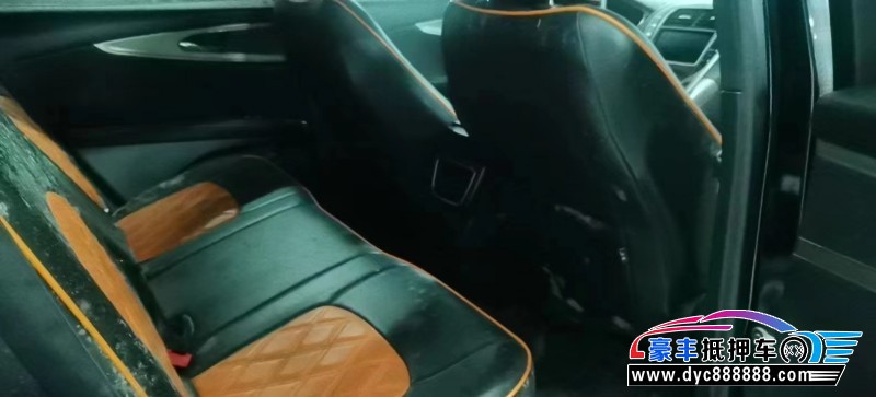 16年林肯MKX轿车抵押车出售