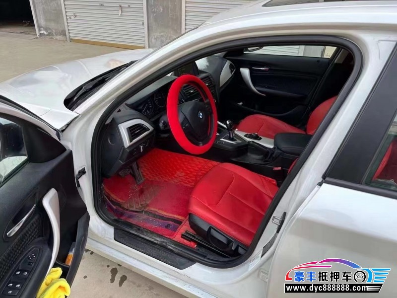 14年宝马1系轿车抵押车出售