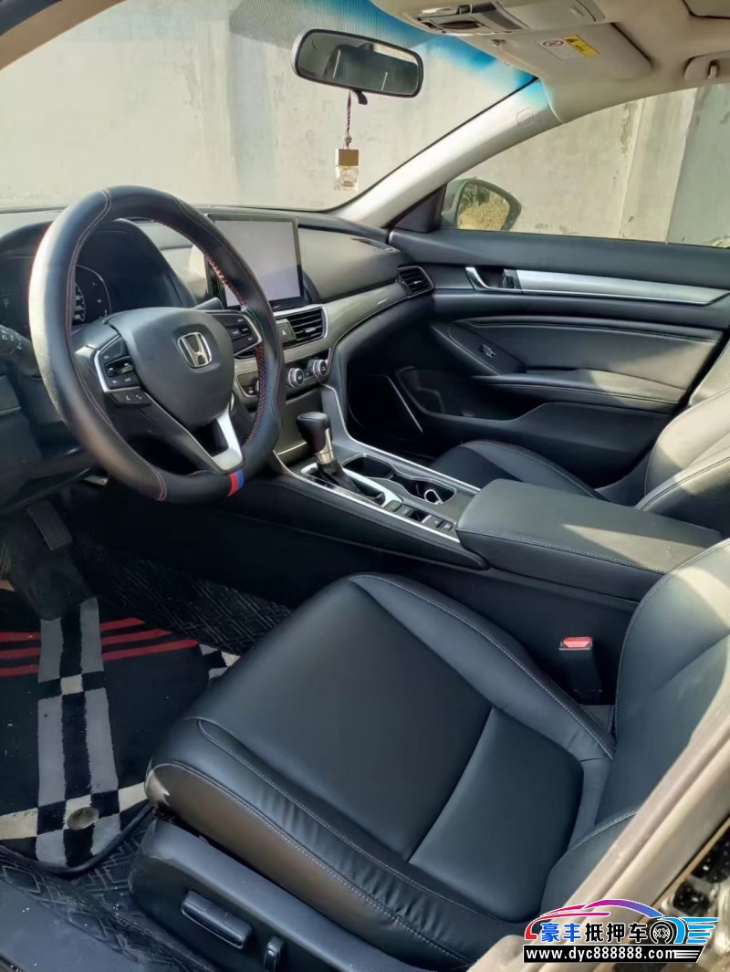 20年本田雅阁轿车抵押车出售