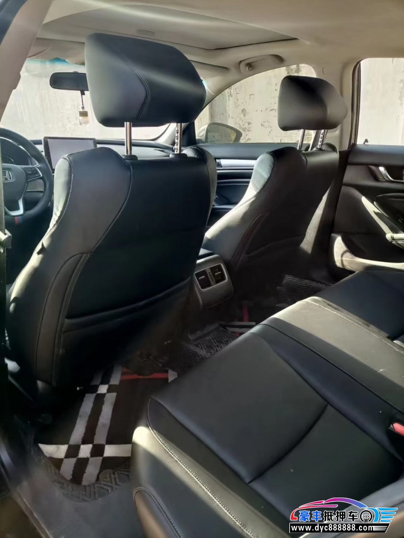 20年本田雅阁轿车抵押车出售